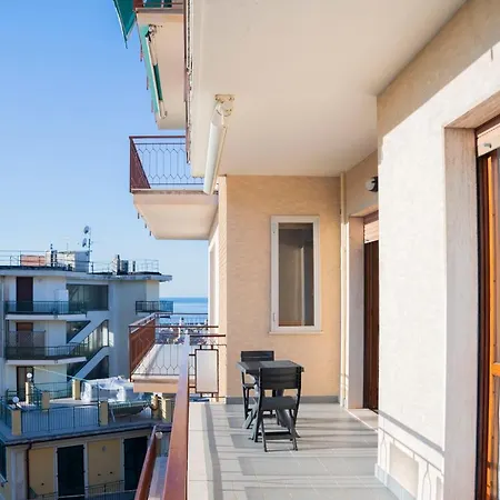 093 - Casa Panorama, Vista Mare E Vista Portofino, 500 Metri Centro Di Chiavari, Posto Auto Gratis Incluso Chiavari