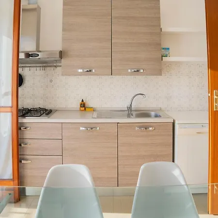 아파트 093 - Casa Panorama, Vista Mare E Vista Portofino, 500 Metri Centro Di Chiavari, Posto Auto Gratis Incluso
