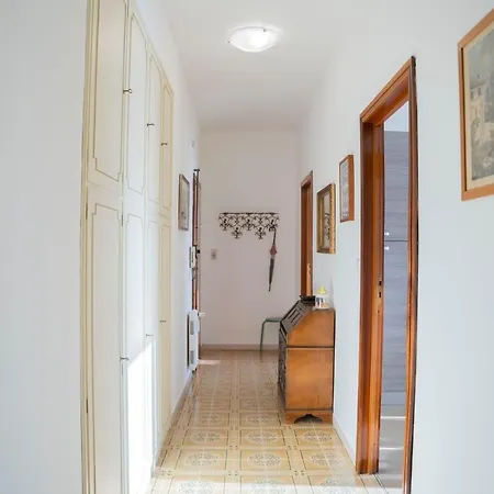 093 - Casa Panorama, Vista Mare E Vista Portofino, 500 Metri Centro Di Chiavari, Posto Auto Gratis Incluso Apartamento