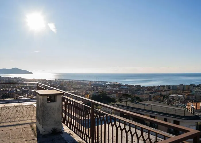093 - Casa Panorama, Vista Mare E Vista Portofino, 500 Metri Centro Di Chiavari, Posto Auto Gratis Incluso Apartment