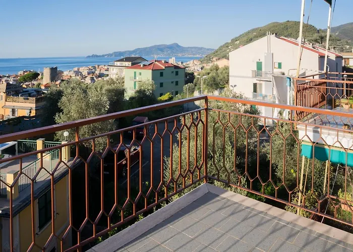 093 - Casa Panorama, Vista Mare E Vista Portofino, 500 Metri Centro Di Chiavari, Posto Auto Gratis Incluso Chiavari