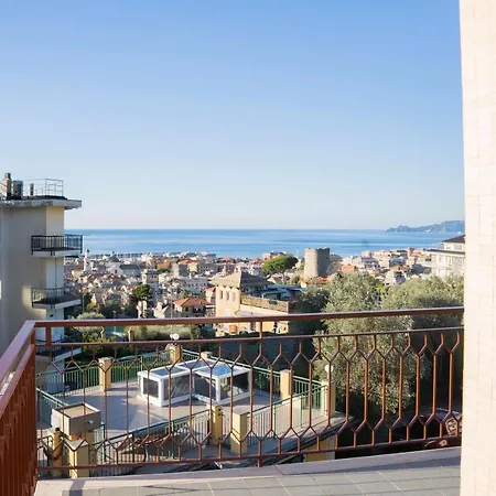 093 - Casa Panorama, Vista Mare E Vista Portofino, 500 Metri Centro Di Chiavari, Posto Auto Gratis Incluso *