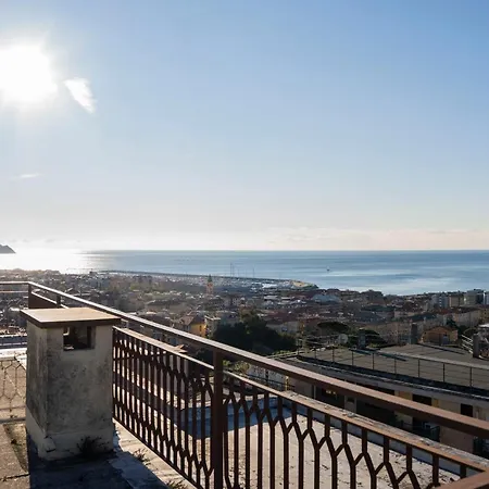 093 - Casa Panorama, Vista Mare E Vista Portofino, 500 Metri Centro Di Chiavari, Posto Auto Gratis Incluso Apartamento