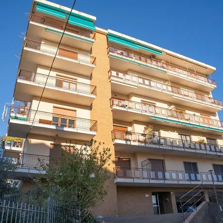 093 - Casa Panorama, Vista Mare E Vista Portofino, 500 Metri Centro Di Chiavari, Posto Auto Gratis Incluso